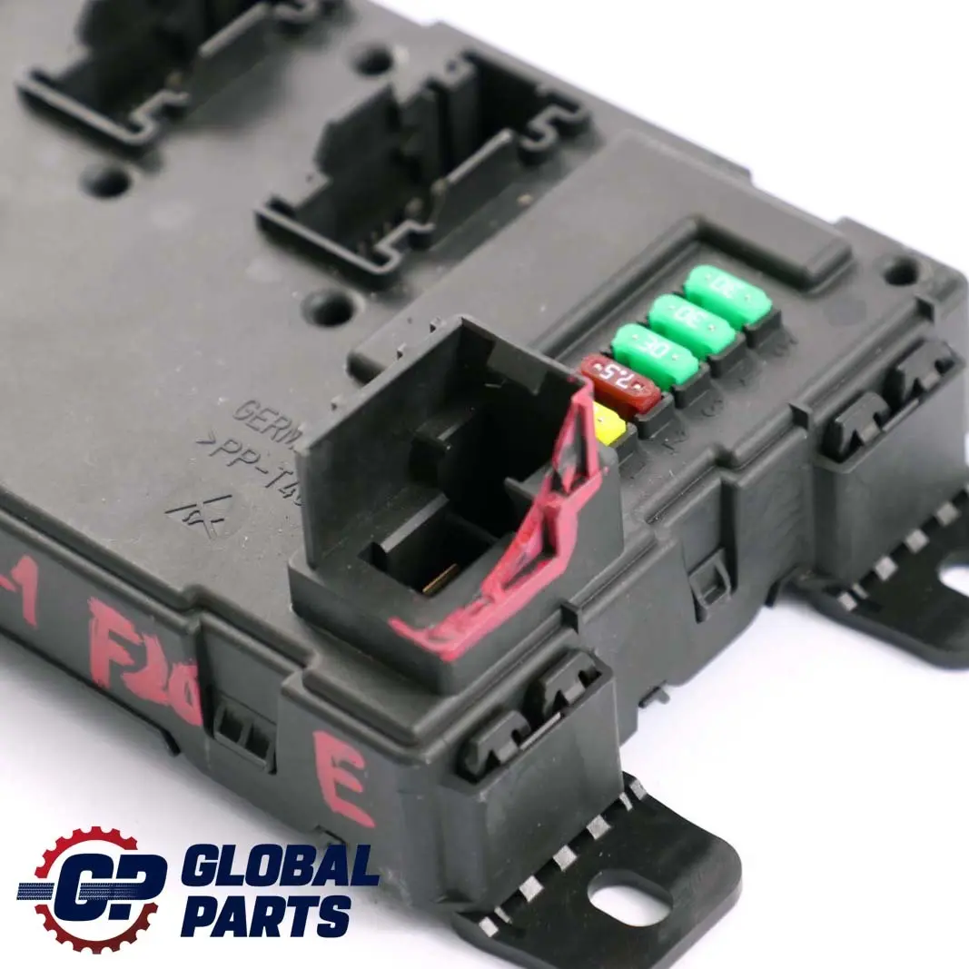 Body Control Unit Module REM V5 to BMW F20 F21 F22 F30 F31 F32 F33 F80 M3 with Part number 9298962 BMW F20 F21 F22 F30 F31 F32 F33 F80 M3 Body Control Unit Module REM V5 - SKU 9499001-1 - Part number 9298962