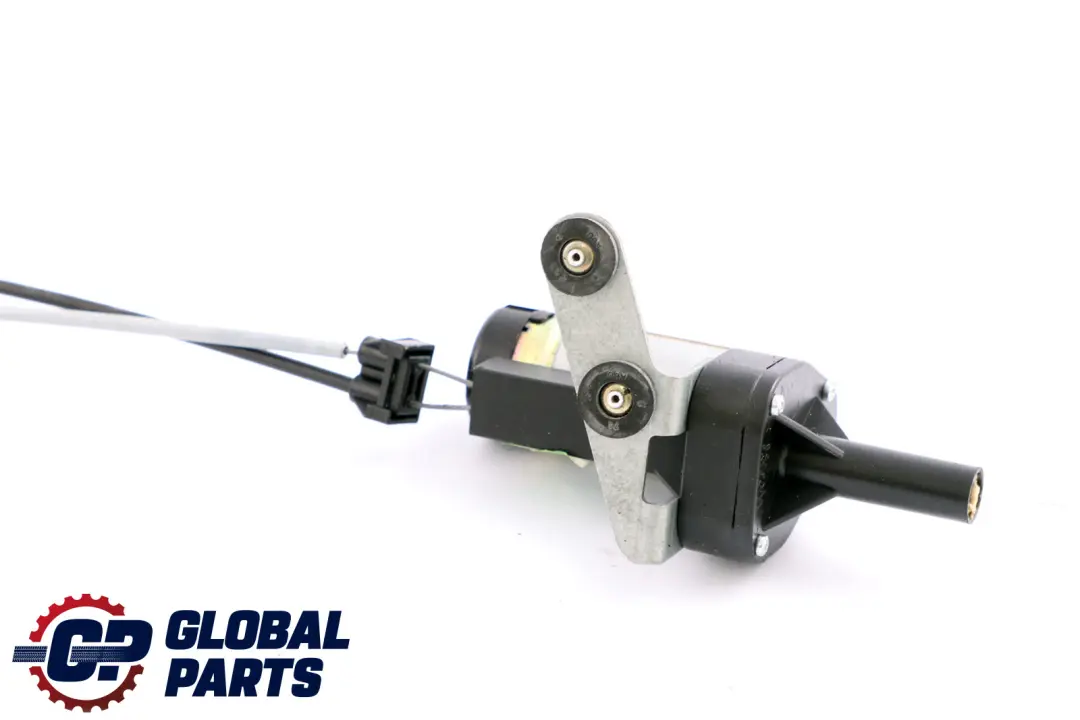 Front Left N/S Seat Adjustment Motor Actuator to BMW 5 7 Series E60 E65 with Part number 9505600 BMW 5 7 Series E60 E65 Front Left N/S Seat Adjustment Motor Actuator - SKU 9505600 - Part number 9505600