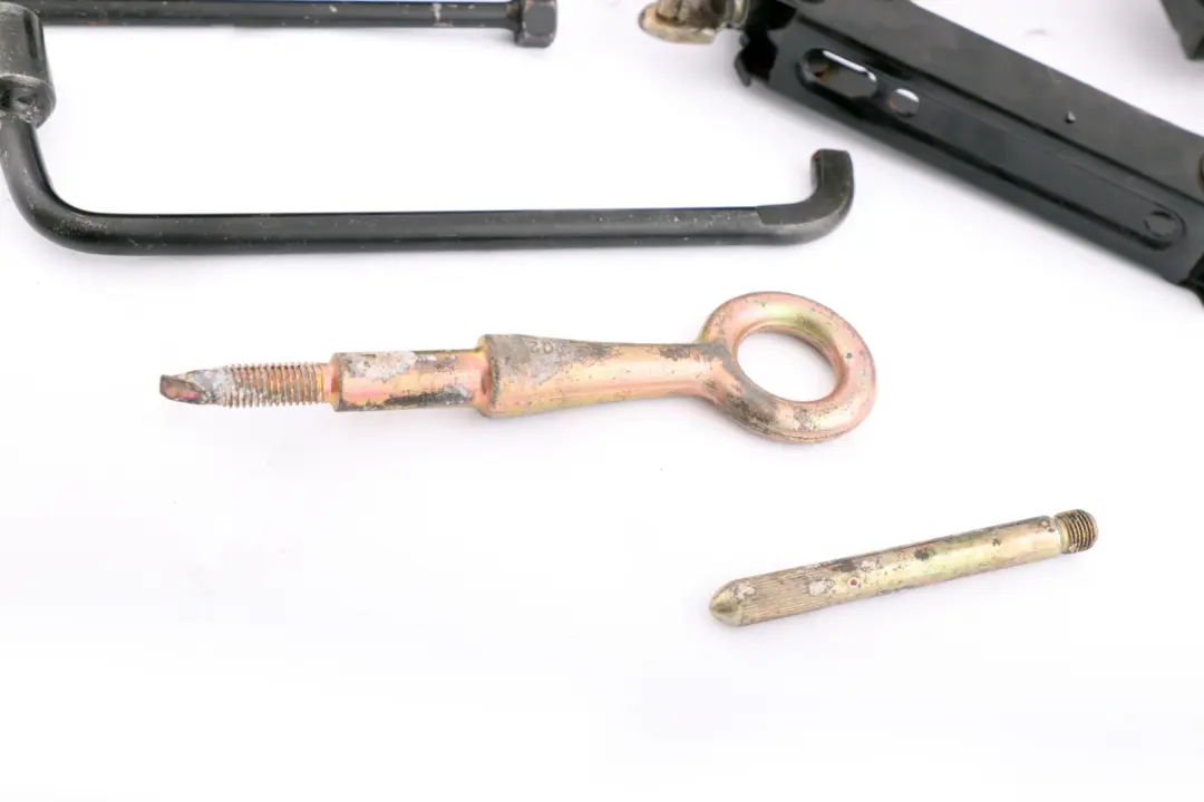 CITROEN Toolkit Tool Set Lifting Jack Spanner to PEUGEOT with Part number 9619870080 PEUGEOT CITROEN Toolkit Tool Set Lifting Jack Spanner - SKU 9619870080 - Part number 9619870080