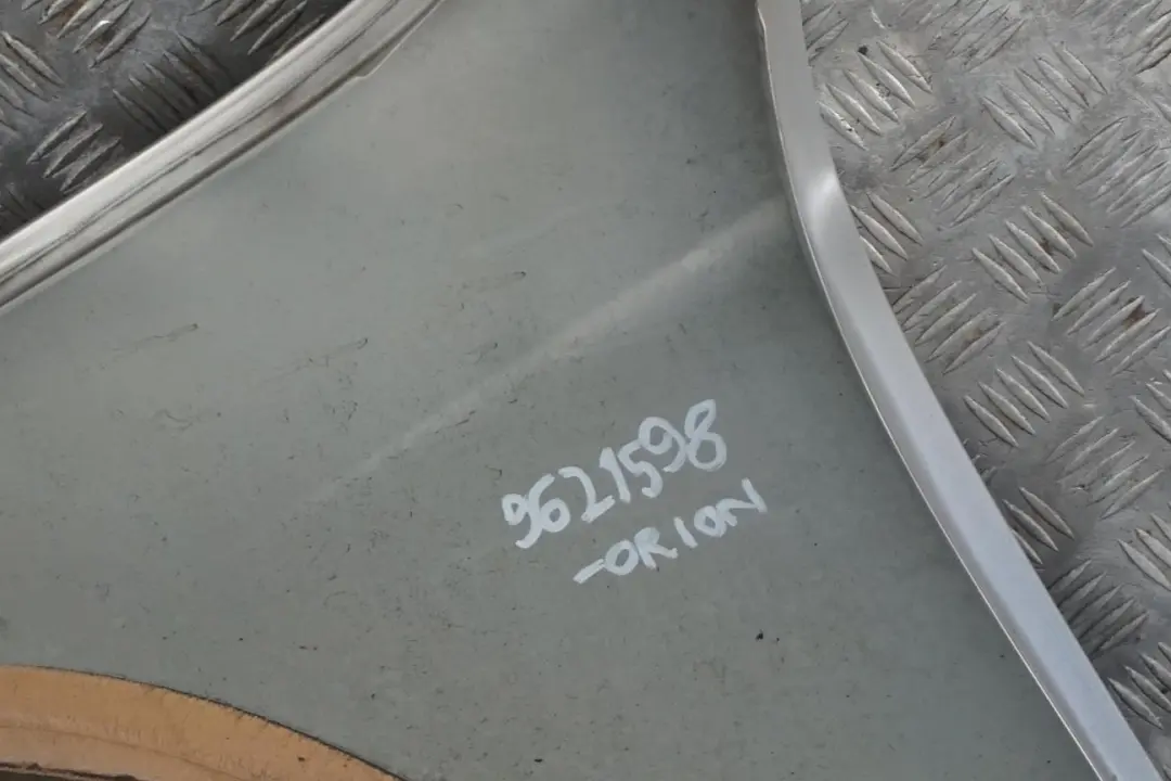 BMW 3 F30 F31 Side Panel Wing Fender Front Right O/S Orionsilber Silver - A92 - SKU 9621598-ORION - Part number 9621598