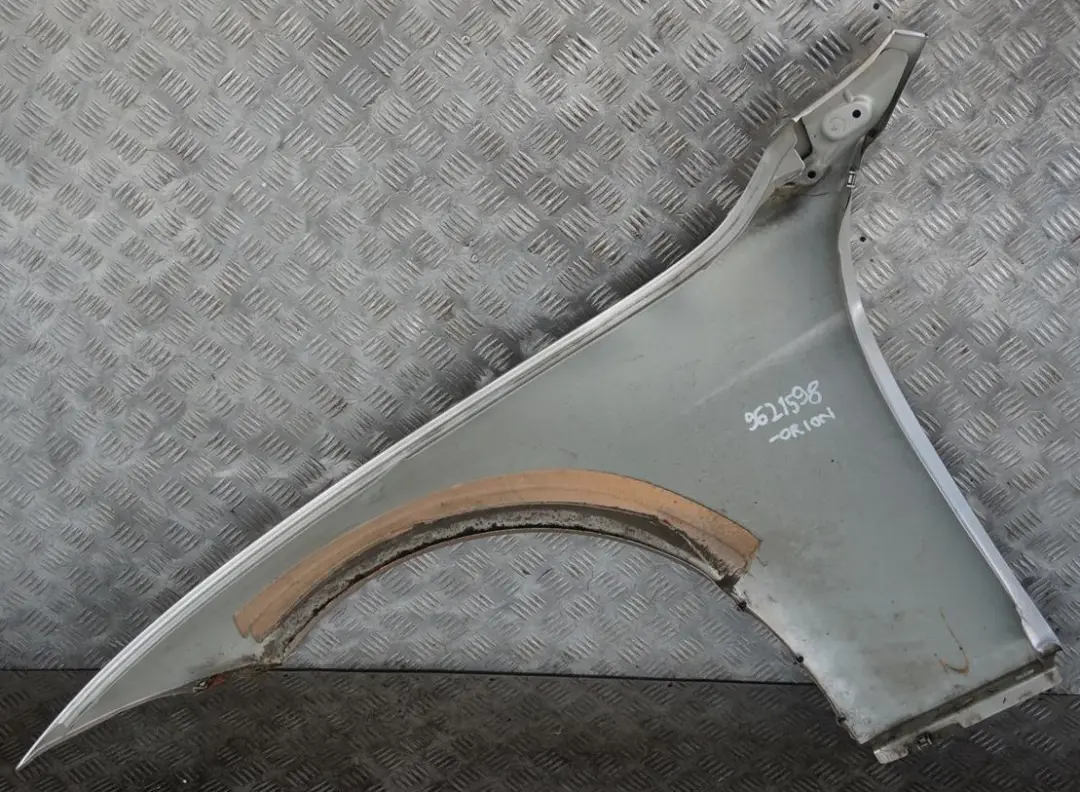 BMW 3 F30 F31 Side Panel Wing Fender Front Right O/S Orionsilber Silver - A92 - SKU 9621598-ORION - Part number 9621598