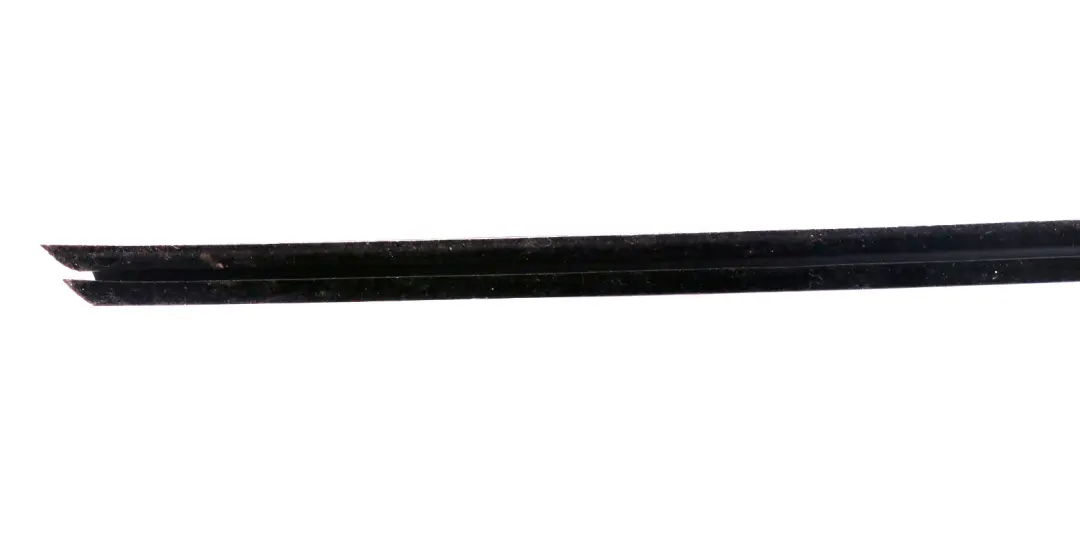 Mini Countryman R60 Plaque D'egout Avant Interieur Droite 5133 - SKU 9800546 - Numéro de pièce 9800546