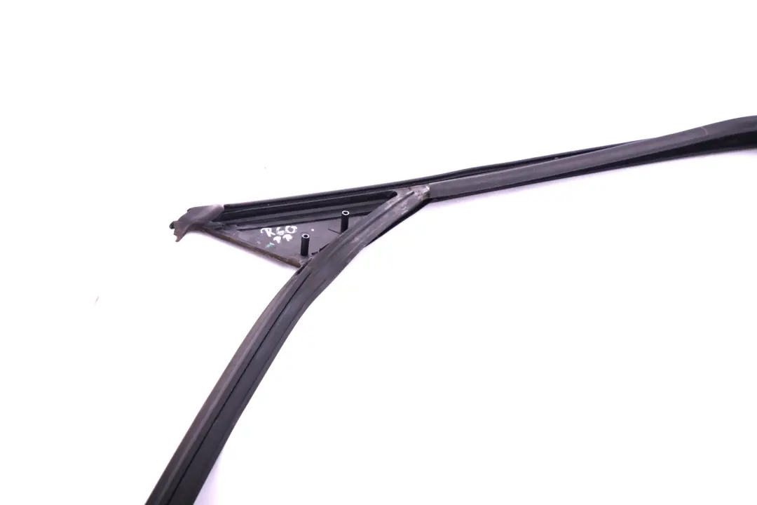 Mini Countryman R60 Delantero Derecho Puerta Ventana Guia Embellecedor - SKU 9800548 - Número de pieza 9800548