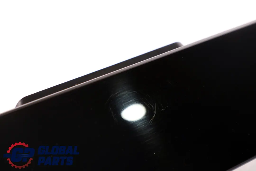 Cache Colonne B Porte Avant Gauche pour Mini Cooper R60 Countryman à propos du numéro de pièce 9800551 Mini Cooper R60 Countryman Cache Colonne B Porte Avant Gauche - SKU 9800551-1 - Numéro de pièce 9800551