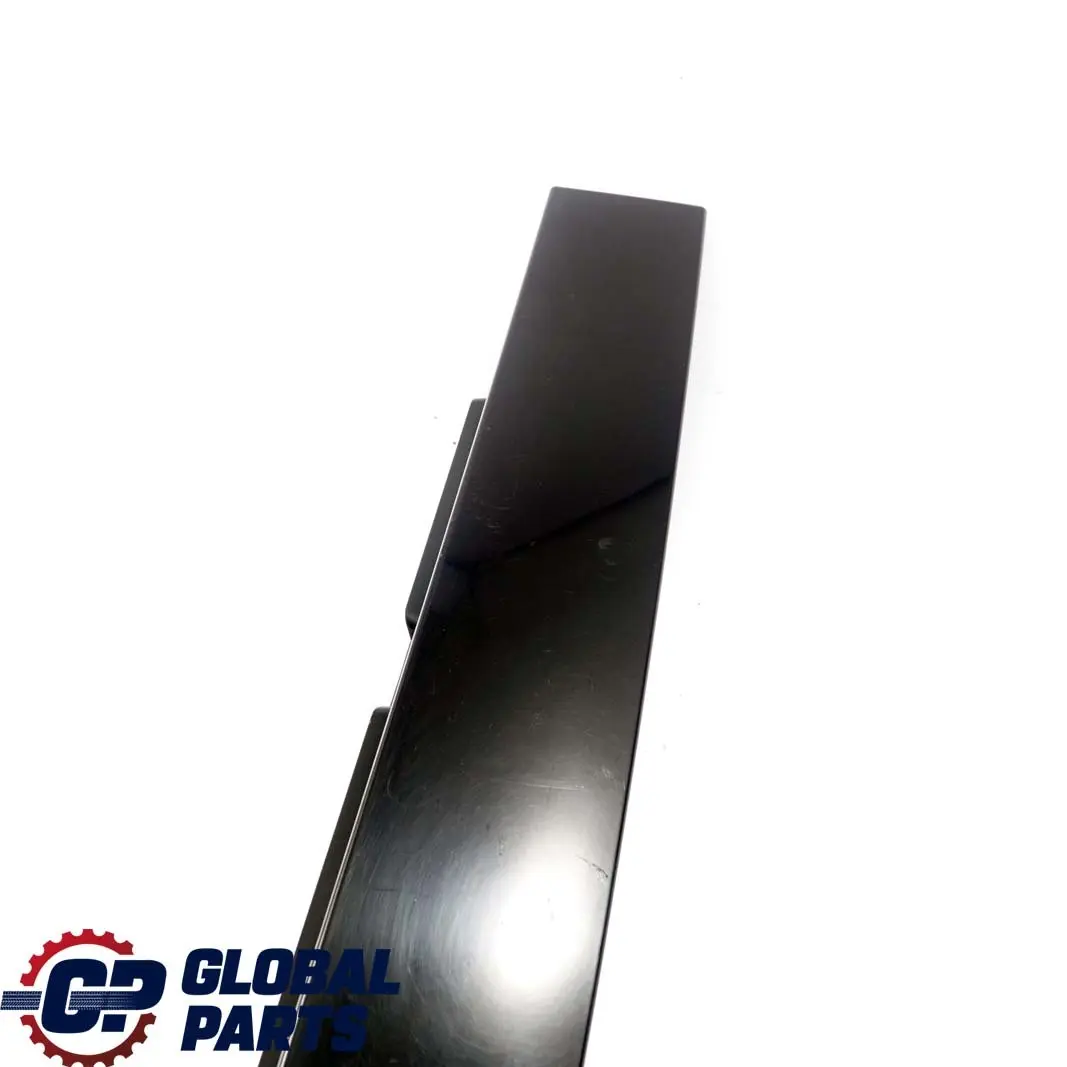 Tapa Columna B Puerta Delantera Izquierda para Mini Cooper 2 R60 Countryman con número de pieza 9800551 Mini Cooper 2 R60 Countryman Tapa Columna B Puerta Delantera Izquierda - SKU 9800551-2 - Número de pieza 9800551