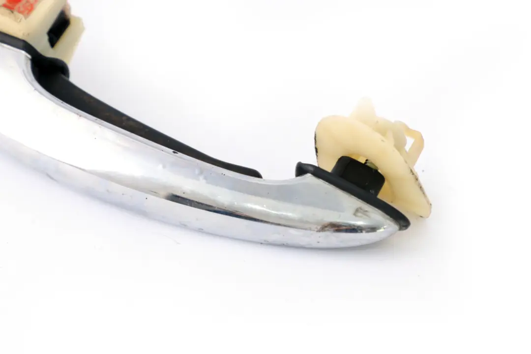 Porton Exterior Manija De La Puerta Cromo Delantero Izquierdo para Mini R60 R61 con número de pieza 9800558 Mini R60 R61 Porton Exterior Manija De La Puerta Cromo Delantero Izquierdo - SKU 9800558 - Número de pieza 9800558