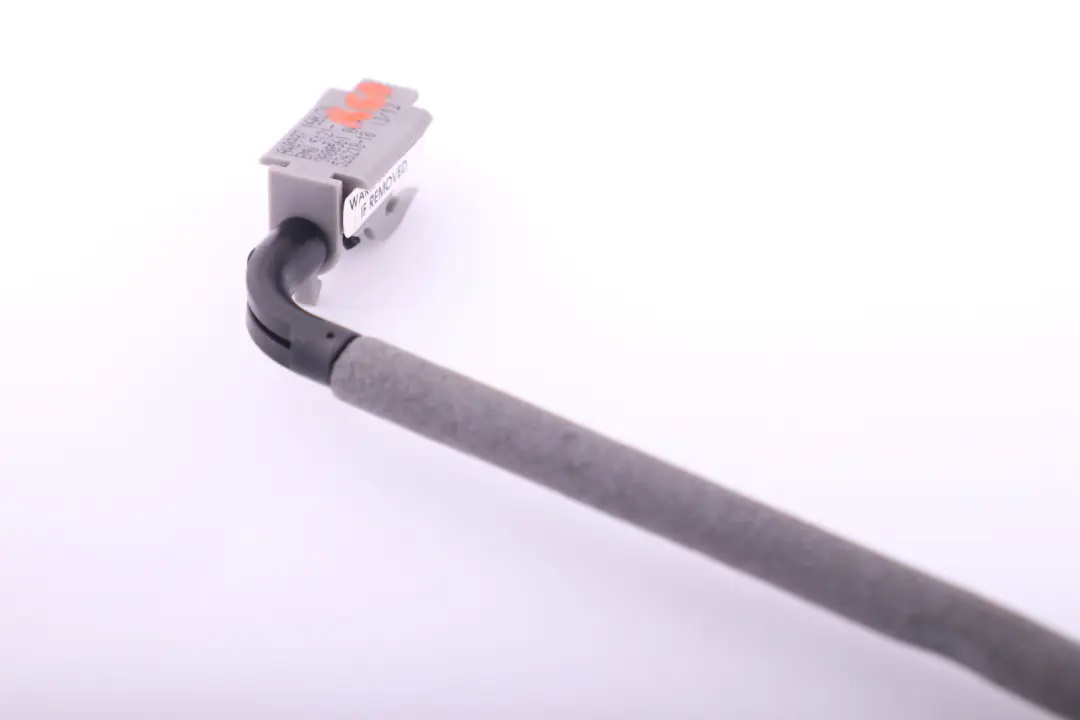 Interior Abrepuertas Cable Bowden para BMW R60 Countryman con número de pieza 9800561 BMW R60 Countryman Interior Abrepuertas Cable Bowden - SKU 9800561 - Número de pieza 9800561