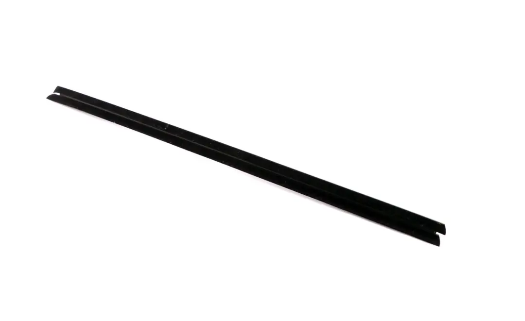 Mini Countryman R60 Porte Plaque D'egout Interieur Arriere Gauche - SKU 9800609 - Numéro de pièce 9800609