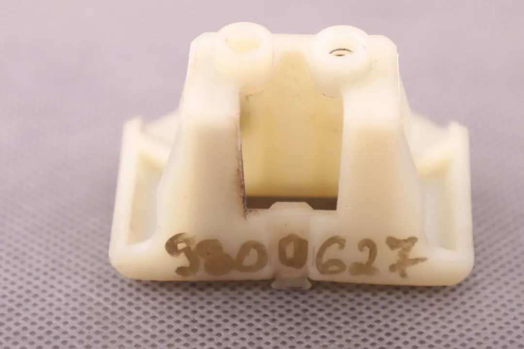 BMW Mini R60 R61 Support Poignée Arrière Gauche Pour Élément Fixation - SKU 9800627 - Numéro de pièce 9800627