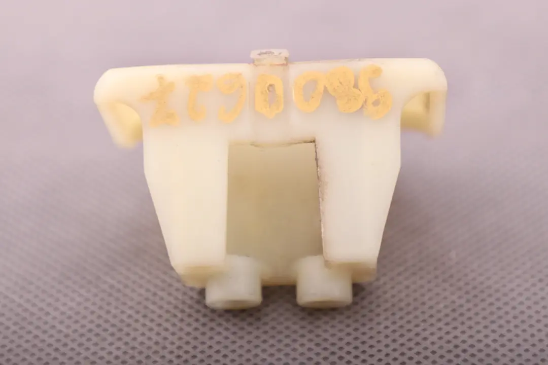 BMW Mini R60 R61 Elemento Fissaggio Supporto Maniglia Posteriore - SKU 9800627 - Numero di parte 9800627