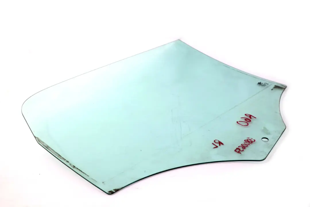 Ventana Puerta Vidrio Trasero Izquierdo para Mini R60 Countryman con número de pieza 9800637 Mini R60 Countryman Ventana Puerta Vidrio Trasero Izquierdo - SKU 9800637 - Número de pieza 9800637