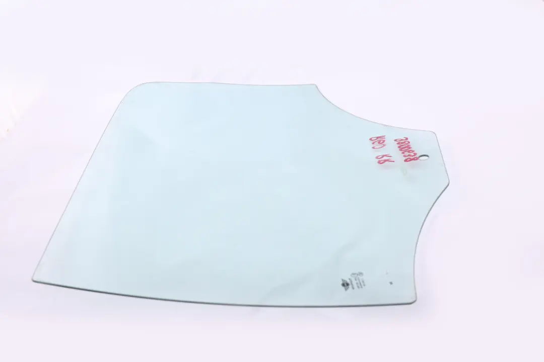 Szyba Boczna Drzwi Prawy Tył Tylna AS2 do Mini Countryman R60 o numerze 9800638 Mini Countryman R60 Szyba Boczna Drzwi Prawy Tył Tylna AS2 - SKU 9800638 - Numer Części 9800638