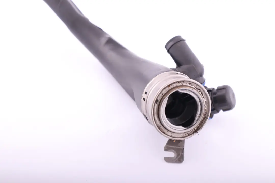 EinfĂĽllrohr Kunststoff für Mini R60 R61 mit Teilenummer 7166823 Mini R60 R61 EinfĂĽllrohr Kunststoff - SKU 9800741 - Teilenummer 7166823