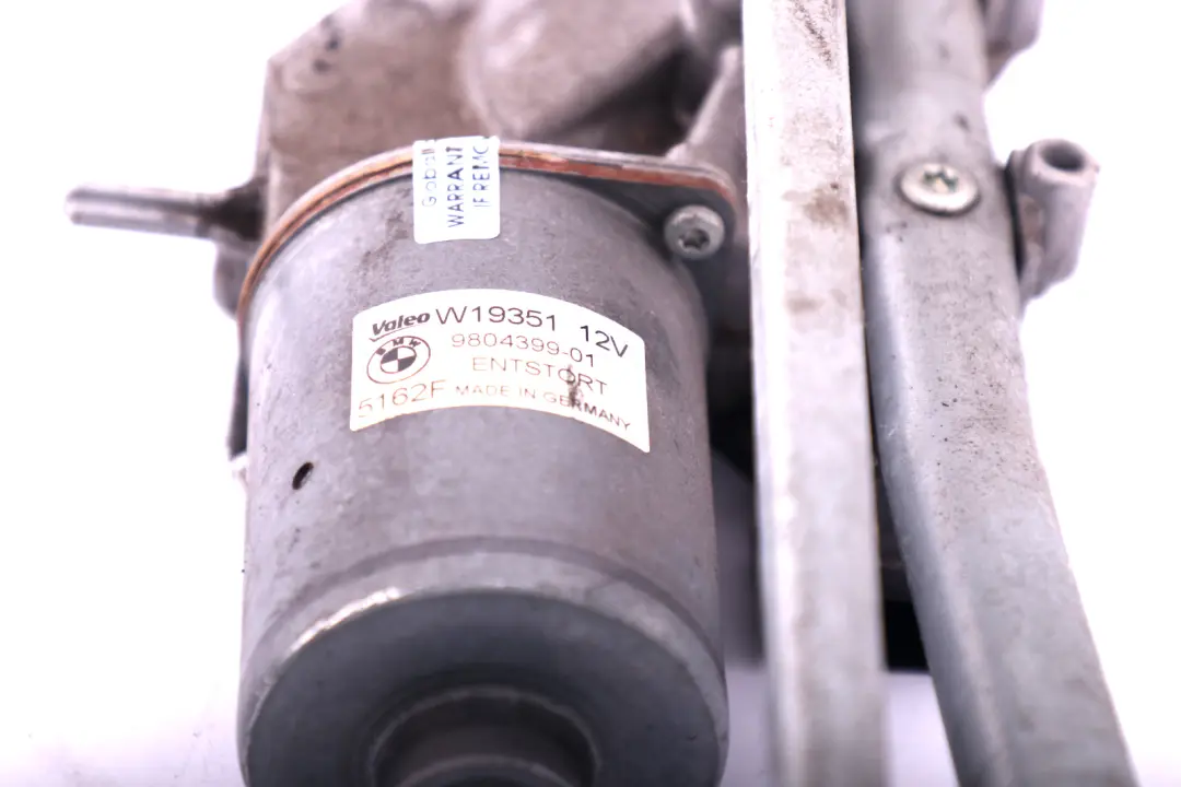 Windscreen Complete Wiper System Motor 9804399 to Mini Cooper R60 R61 with Part number 9800895 Mini Cooper R60 R61 Windscreen Complete Wiper System Motor 9804399 - SKU rhd-9800895 - Part number 9800895