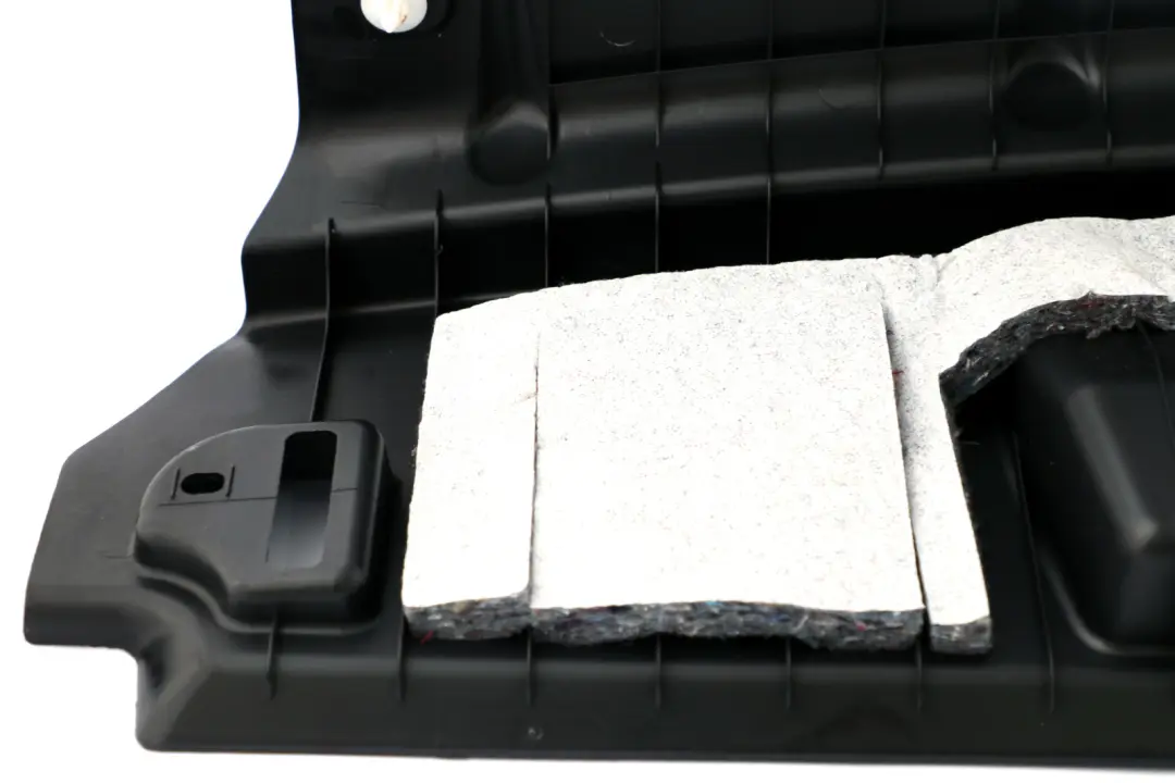 Osłona Pasa Bagażnika do MINI R60 Countryman o numerze 9801185 MINI R60 Countryman Osłona Pasa Bagażnika - SKU 9801185 - Numer Części 9801185