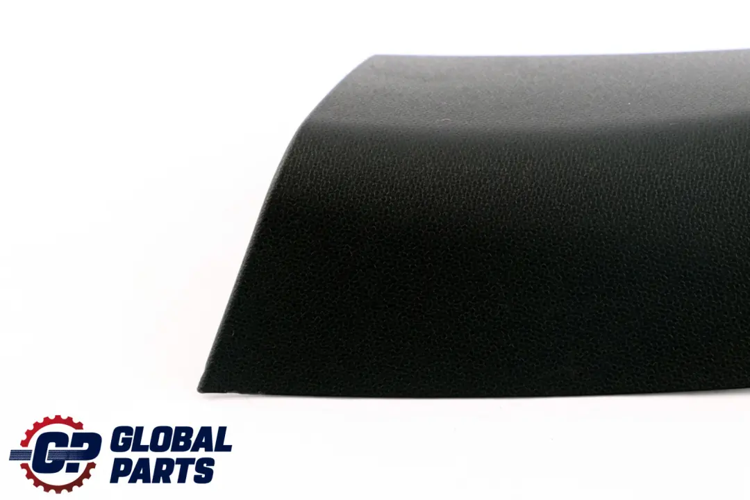 Couverture Borne-C Droite Haut Charbon Noir pour Mini Countryman R60 à propos du numéro de pièce 9801268 Mini Countryman R60 Couverture Borne-C Droite Haut Charbon Noir - SKU 9801272 - Numéro de pièce 9801268
