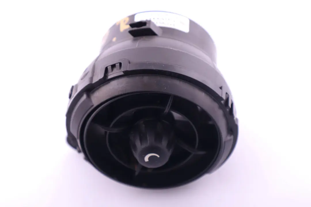 Gauche de Ventilation Centre Droite 5145 pour Mini R60 R61 à propos du numéro de pièce 9801436 Mini R60 R61 Gauche de Ventilation Centre Droite 5145 - SKU 9801436 - Numéro de pièce 9801436