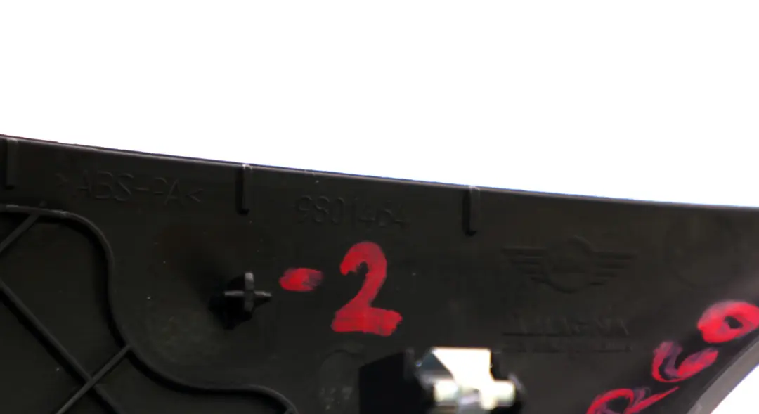 Embellecedor Consola Delantera Derecha Negro para Mini Countryman R60 con número de pieza 9801464 Mini Countryman R60 Embellecedor Consola Delantera Derecha Negro - SKU 9801464-2 - Número de pieza 9801464