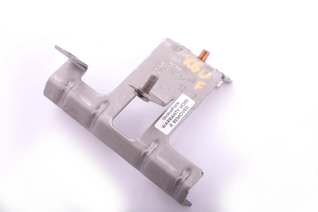 equerre de Maintien Rail Avant 5116 pour Mini Countryman R60 à propos du numéro de pièce 9801477 Mini Countryman R60 equerre de Maintien Rail Avant 5116 - SKU 9801477 - Numéro de pièce 9801477