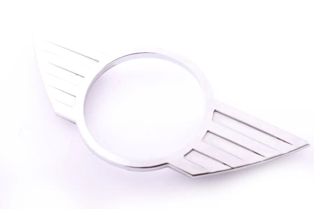 Emblem Abzeichen Heckklappe Surround Chrom für Mini Cooper One R60 R61 mit Teilenummer 9801607 Mini Cooper One R60 R61 Emblem Abzeichen Heckklappe Surround Chrom - SKU 9801607 - Teilenummer 9801607