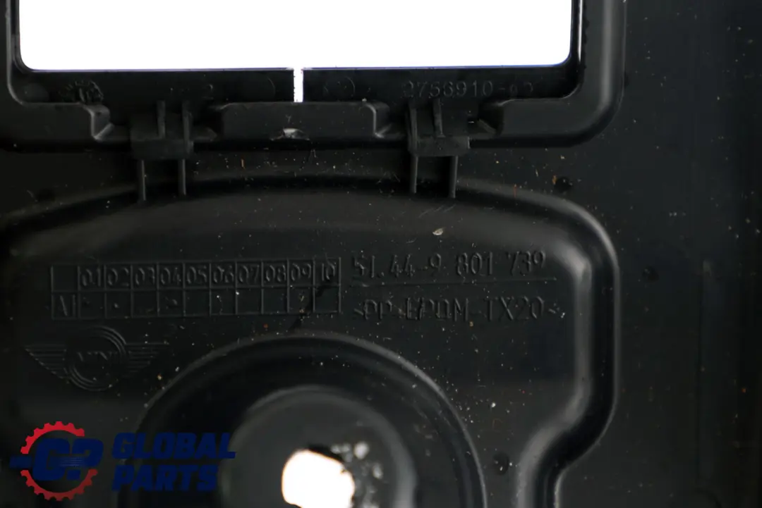 Mini Countryman R60 Couverture Visiere Gurtaustritt Ciel Noir 9801739 - SKU 9801741 - Numéro de pièce 9801741