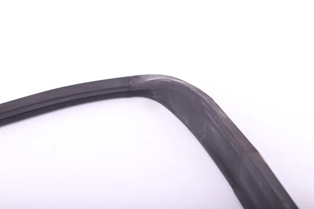 Bonnet Hood Rear Sealing Weatherstrip to BMW MINI R60 R61 with Part number 9801933 BMW MINI R60 R61 Bonnet Hood Rear Sealing Weatherstrip - SKU 9801933 - Part number 9801933