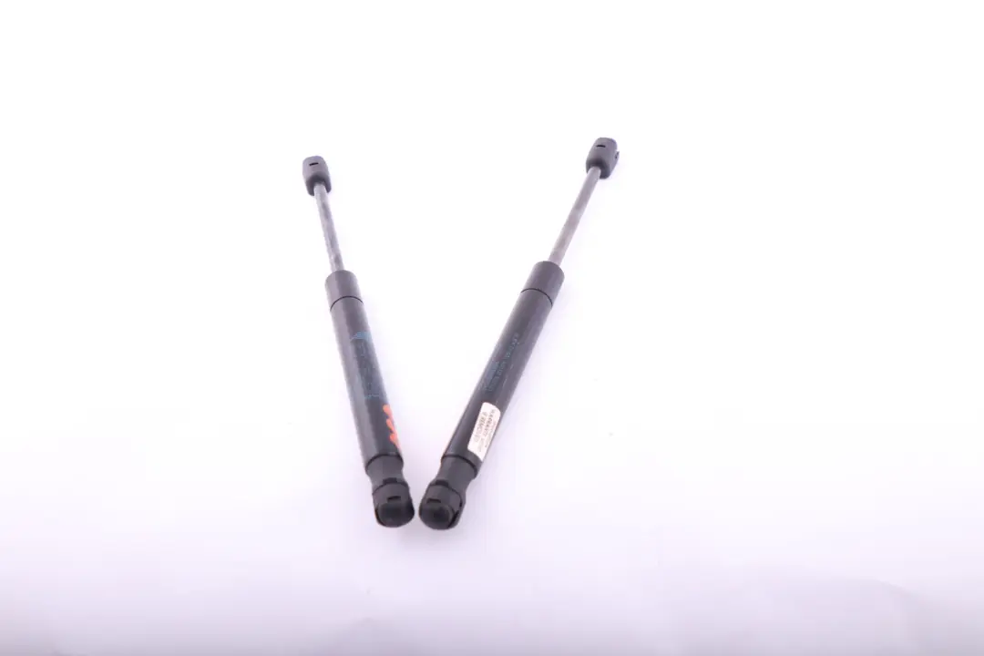 Siłownik Maski Siłowniki do MINI R60 R61 o numerze 9802054 MINI R60 R61 Siłownik Maski Siłowniki - SKU 9802054 - Numer Części 9802054