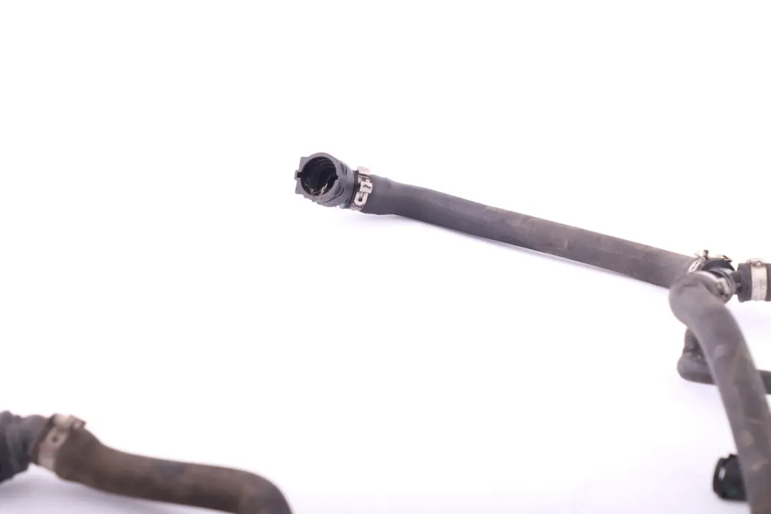 Kühlsystem Kühlerwasserschlauch 1712 für BMW Mini Cooper R60 R61 mit Teilenummer 9802107 BMW Mini Cooper R60 R61 Kühlsystem Kühlerwasserschlauch 1712 - SKU 9802107 - Teilenummer 9802107