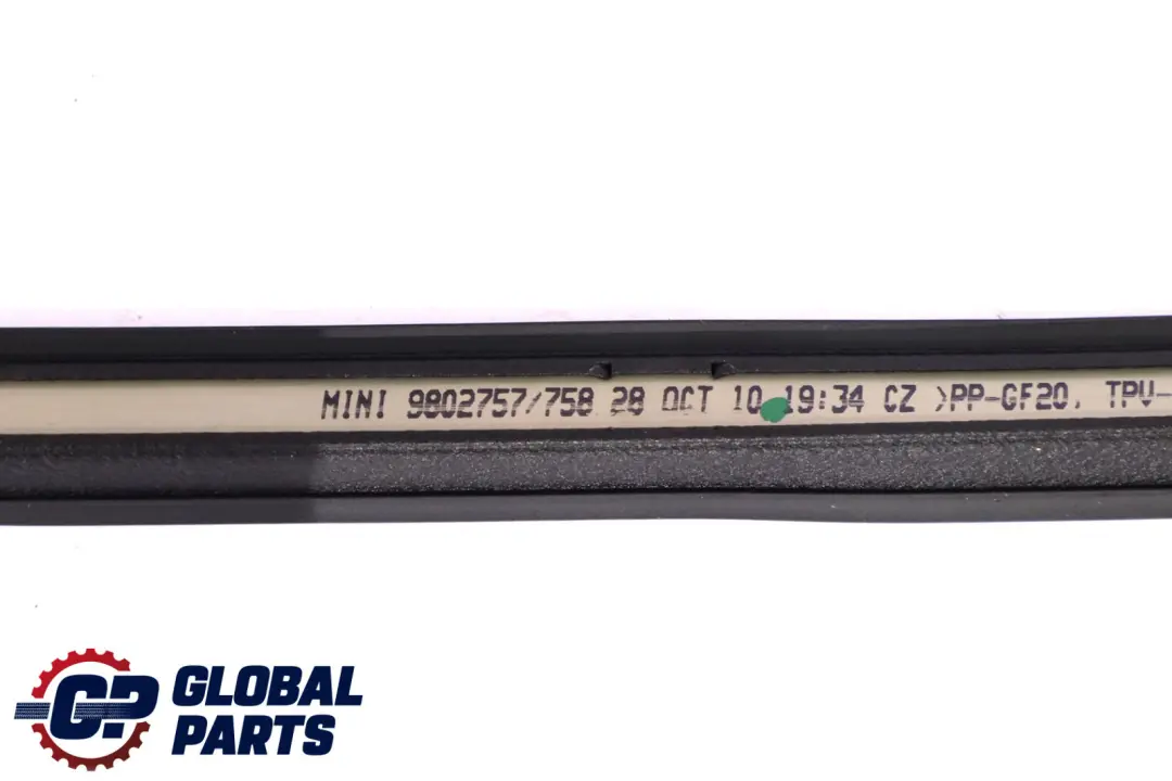 Right O/S Roof Railing Cover Trim Strip to BMW Mini Countryman R60 with Part number 9802758 BMW Mini Countryman R60 Right O/S Roof Railing Cover Trim Strip - SKU 9802758 - Part number 9802758