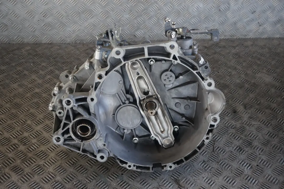 N47N Boite de Vitesse Ach GARANTIE Mini Cooper D ALL4 1.6 R60 R61 Diesel - SKU 9803237 - Numéro de pièce 9803237