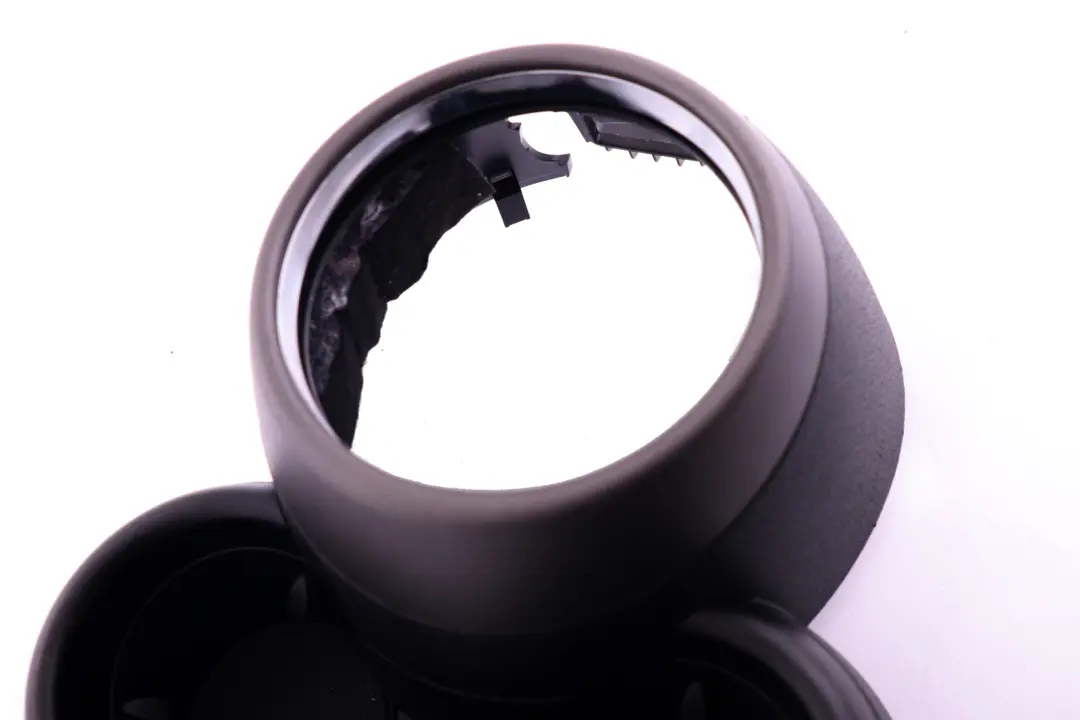 Verkleidung Mittelkonsole Vorn Schwarz für BMW Mini R60 Countryman mit Teilenummer 9803307 BMW Mini R60 Countryman Verkleidung Mittelkonsole Vorn Schwarz - SKU 9803307 - Teilenummer 9803307