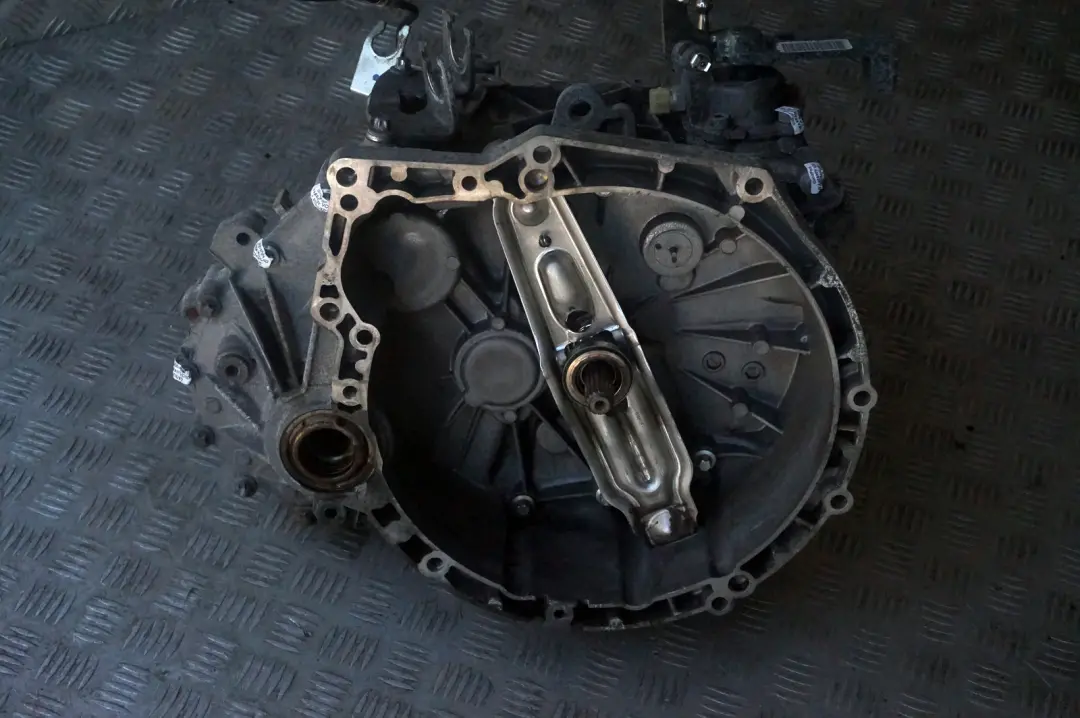 Gearbox ADT WARRANTY to BMW Mini Cooper R60 R61 Petrol N16 Manual with Part number 9803527 BMW Mini Cooper R60 R61 Petrol N16 Manual Gearbox ADT WARRANTY - SKU 9803527-1 - Part number 9803527