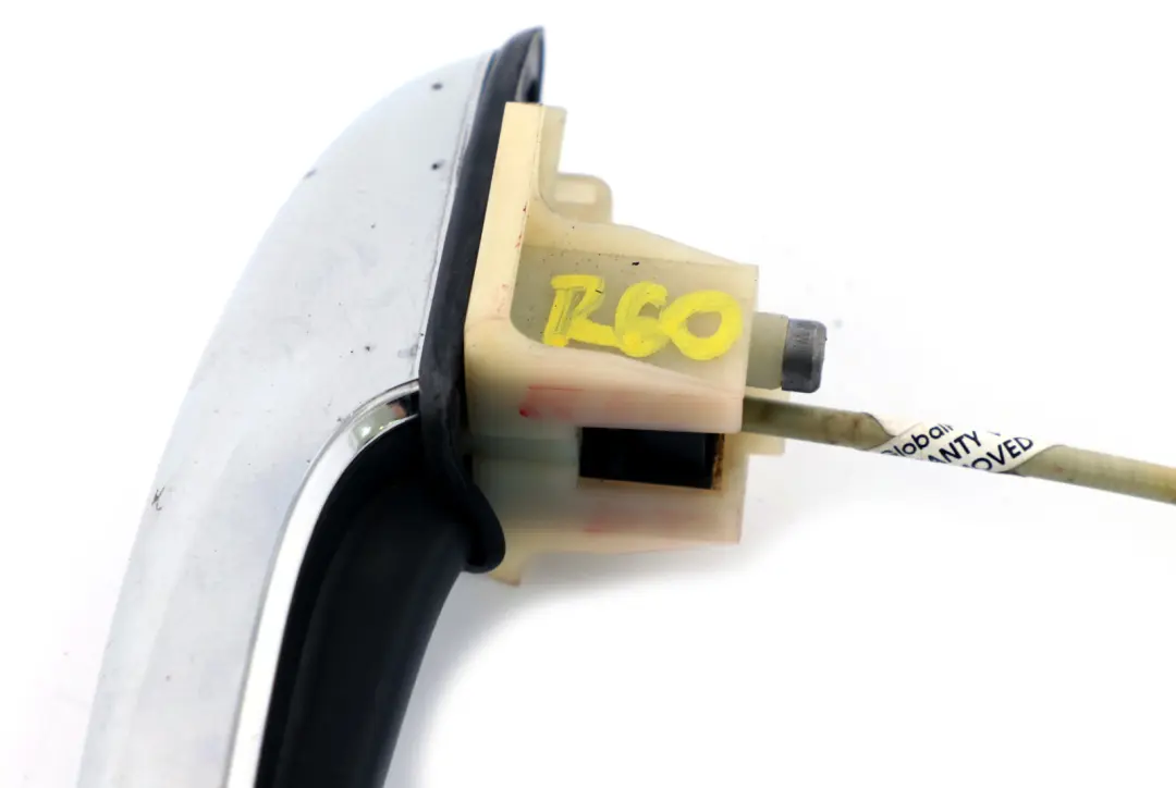 Maniglia Esterna Porta Posteriore Destra Cromo per Mini R60 Countryman con numero di parte 9803704 Mini R60 Countryman Maniglia Esterna Porta Posteriore Destra Cromo - SKU 9803704 - Numero di parte 9803704