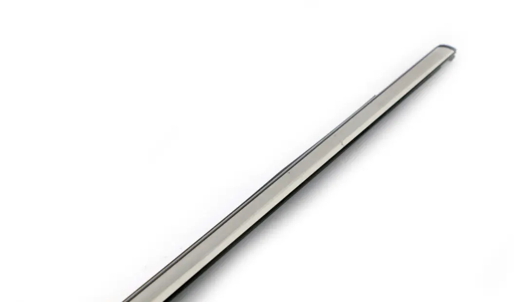 Coperchio Canale Esterno Finestrino Cromato Posteriore Sinistro per Mini R60 con numero di parte 9803791 Mini R60 Coperchio Canale Esterno Finestrino Cromato Posteriore Sinistro - SKU 9803791 - Numero di parte 9803791