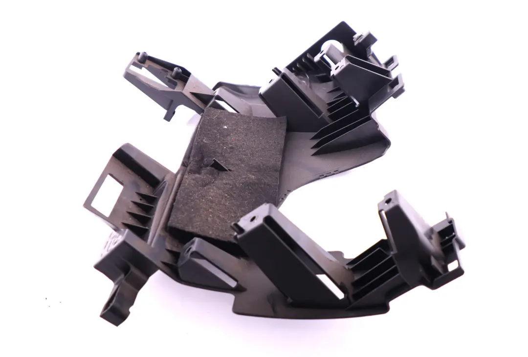 Panel Radiator Top Bracket Trim Hand Drive to Mini R60 R61 with Part number 9804293 Mini R60 R61 Panel Radiator Top Bracket Trim Hand Drive - SKU rhd-9804293 - Part number 9804293