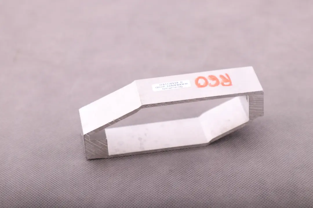 Vibration Isolator Bulkhead to Mini R60 R61 with Part number 9804294 Mini R60 R61 Vibration Isolator Bulkhead - SKU rhd-9804294 - Part number 9804294