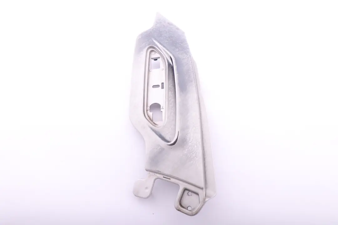 Osłona kierunkowskazu prawa do MINI R60 R61 o numerze 9804608 MINI R60 R61 Osłona kierunkowskazu prawa - SKU 9804608 - Numer Części 9804608