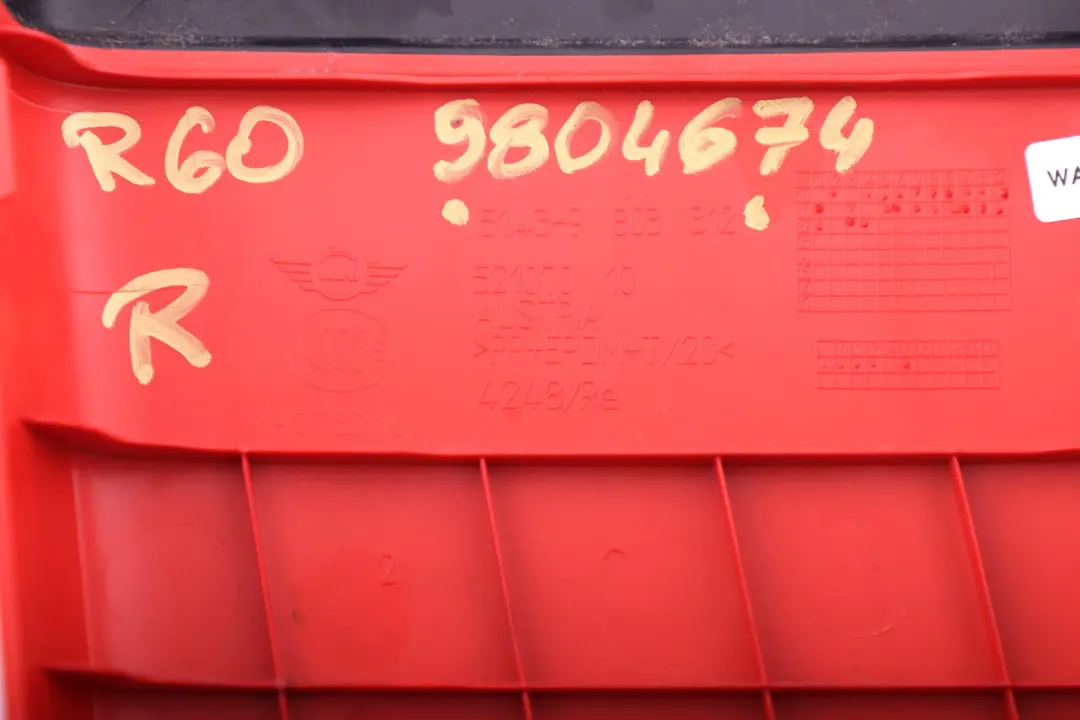 Tapa Columna B Embellecedor Inferior Derecha Rojo Puro 9803312 para Mini R60 con número de pieza 9804674 Mini R60 Tapa Columna B Embellecedor Inferior Derecha Rojo Puro 9803312 - SKU 9804674 - Número de pieza 9804674