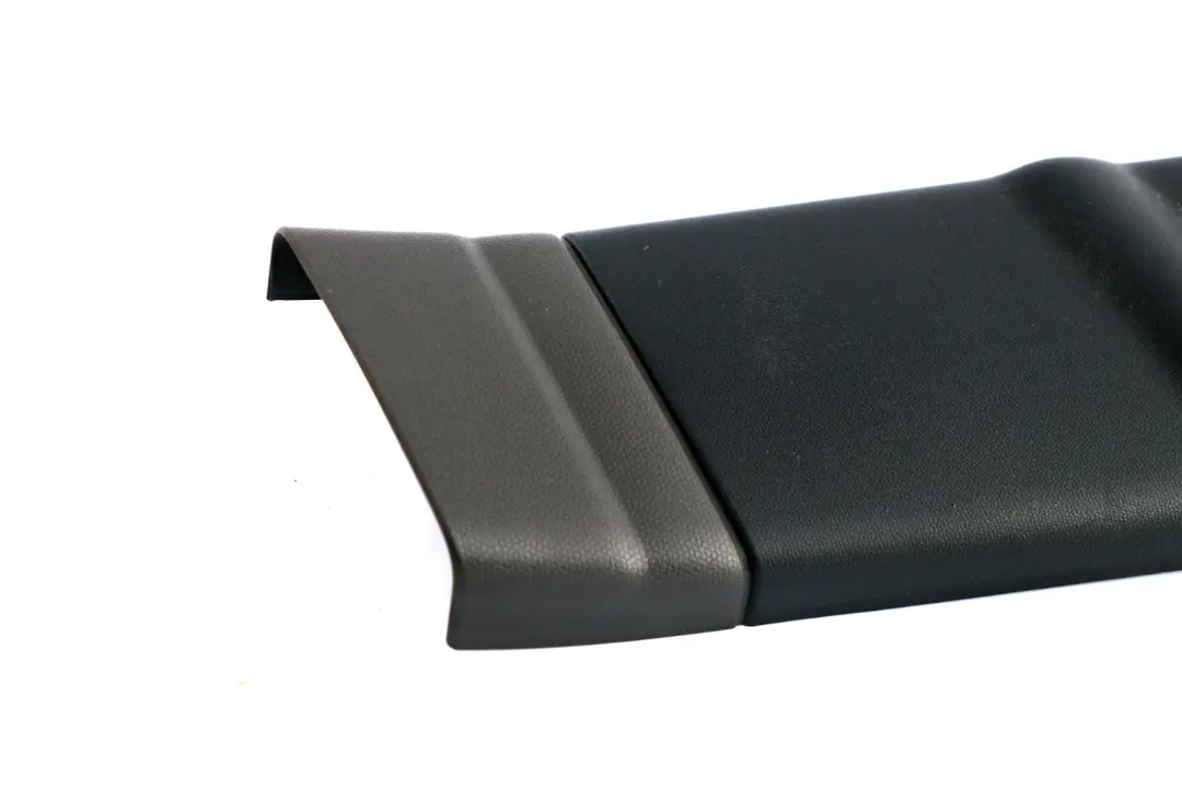 Tapa Columna B Inferior Derecha Carbono Negro 9803312 para BMW Mini Countryman R60 con número de pieza 9804680 BMW Mini Countryman R60 Tapa Columna B Inferior Derecha Carbono Negro 9803312 - SKU 9804680 - Número de pieza 9804680