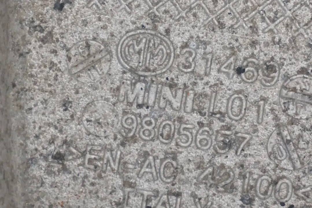 Federbein hinten links für BMW Mini Countryman R60 ALL4 S N18 1.6 mit Teilenummer 9805657 BMW Mini Countryman R60 ALL4 S N18 1.6 Federbein hinten links - SKU 9805657-2 - Teilenummer 9805657