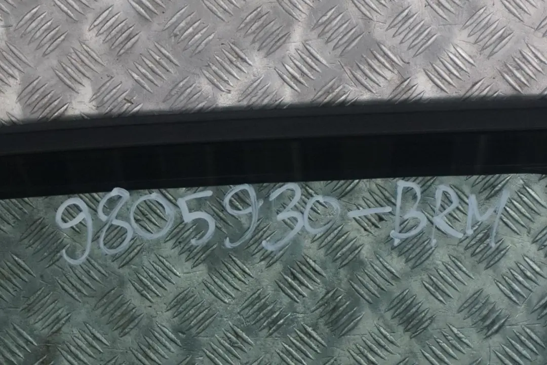 Door Rear Right O/S Blazing Red Metallic - B63 to BMW Mini Countryman R60 with Part number 9805930 BMW Mini Countryman R60 Door Rear Right O/S Blazing Red Metallic - B63 - SKU 9805930-BRM - Part number 9805930