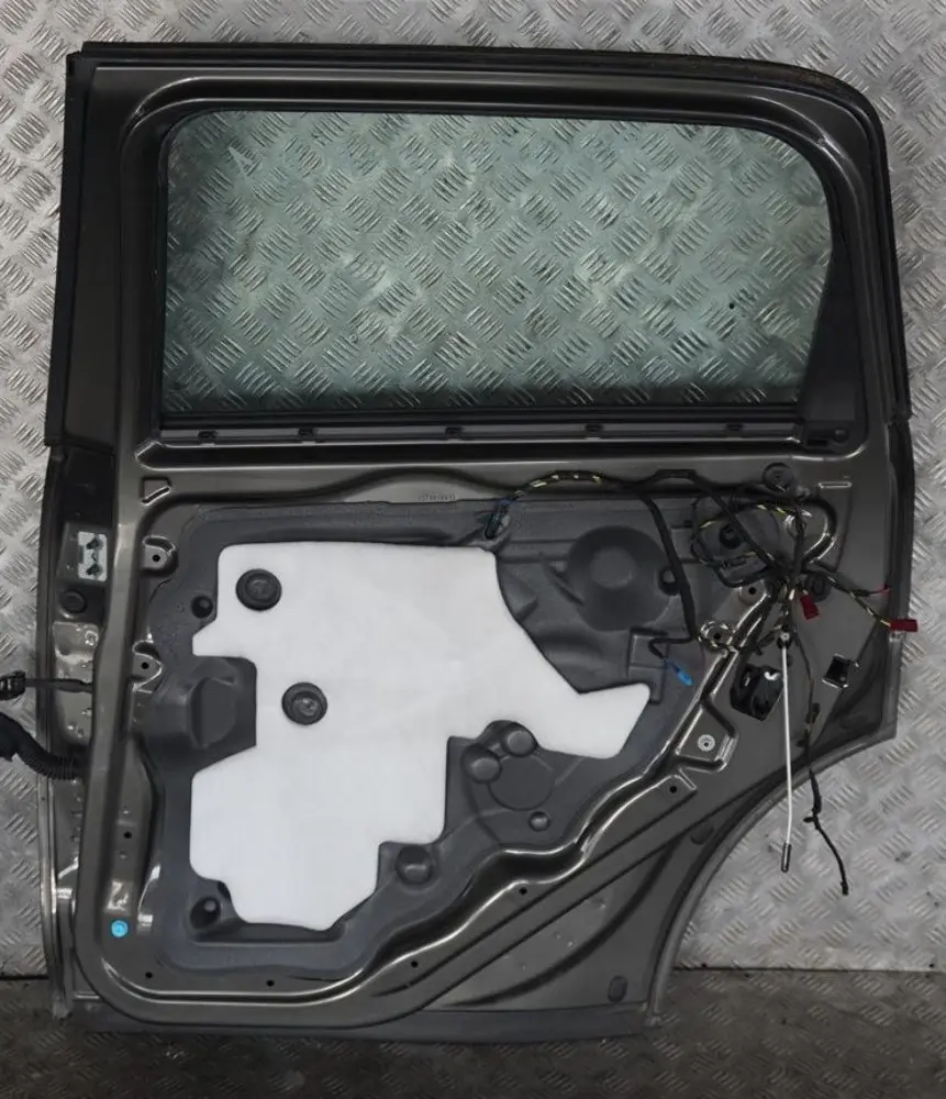 Door Rear Right O/S Royal Grey Metallic - A48 to BMW Mini Countryman R60 1 with Part number 9805930 BMW Mini Countryman R60 1 Door Rear Right O/S Royal Grey Metallic - A48 - SKU 9805930-ROG1 - Part number 9805930