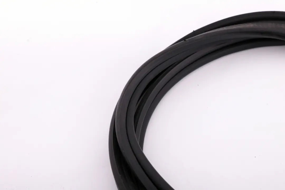 Maletero Tapa Porton Trasero Junta De Goma para Mini Countryman Cooper One R60 con número de pieza 9806024 Mini Countryman Cooper One R60 Maletero Tapa Porton Trasero Junta De Goma - SKU 9806024 - Número de pieza 9806024