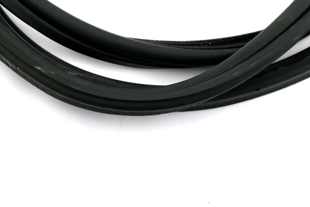 Guarnizione Portellone 9801388 per Mini Countryman Cooper One R60 con numero di parte 9806024 Mini Countryman Cooper One R60 Guarnizione Portellone 9801388 - SKU 9806024 - Numero di parte 9806024