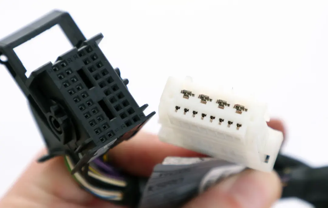 Wiring Cable Harness Instrument Dashboard Dash to Mini Cooper R60 R61 with Part number 9806150 Mini Cooper R60 R61 Wiring Cable Harness Instrument Dashboard Dash - SKU 9806150 - Part number 9806150