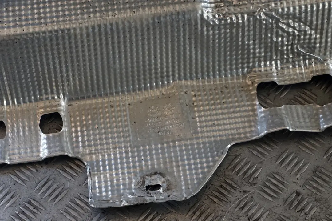 Underbody Underfloor Tunnel Heat Insulation Cover Panel to Mini R60 R61 with Part number 9806531 Mini R60 R61 Underbody Underfloor Tunnel Heat Insulation Cover Panel - SKU 9806531 - Part number 9806531