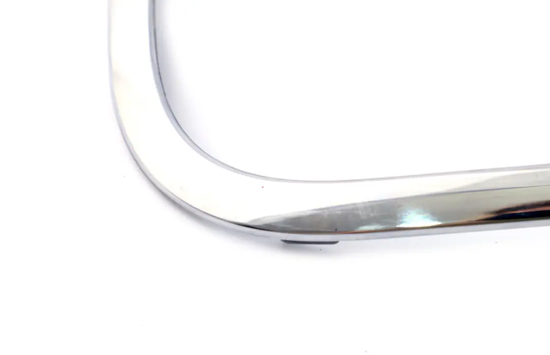 Rahmen Heckleuchte Hinten Links CHROM für BMW Mini Countryman R60 1 mit Teilenummer 9806935 BMW Mini Countryman R60 1 Rahmen Heckleuchte Hinten Links CHROM - SKU 9806935-1 - Teilenummer 9806935