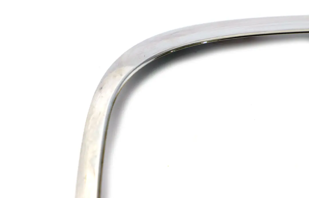 Trim Ring Lamp Light Rear Left N/S Chrome to BMW Mini Countryman R60 1 with Part number 9806935 BMW Mini Countryman R60 1 Trim Ring Lamp Light Rear Left N/S Chrome - SKU 9806935-1 - Part number 9806935