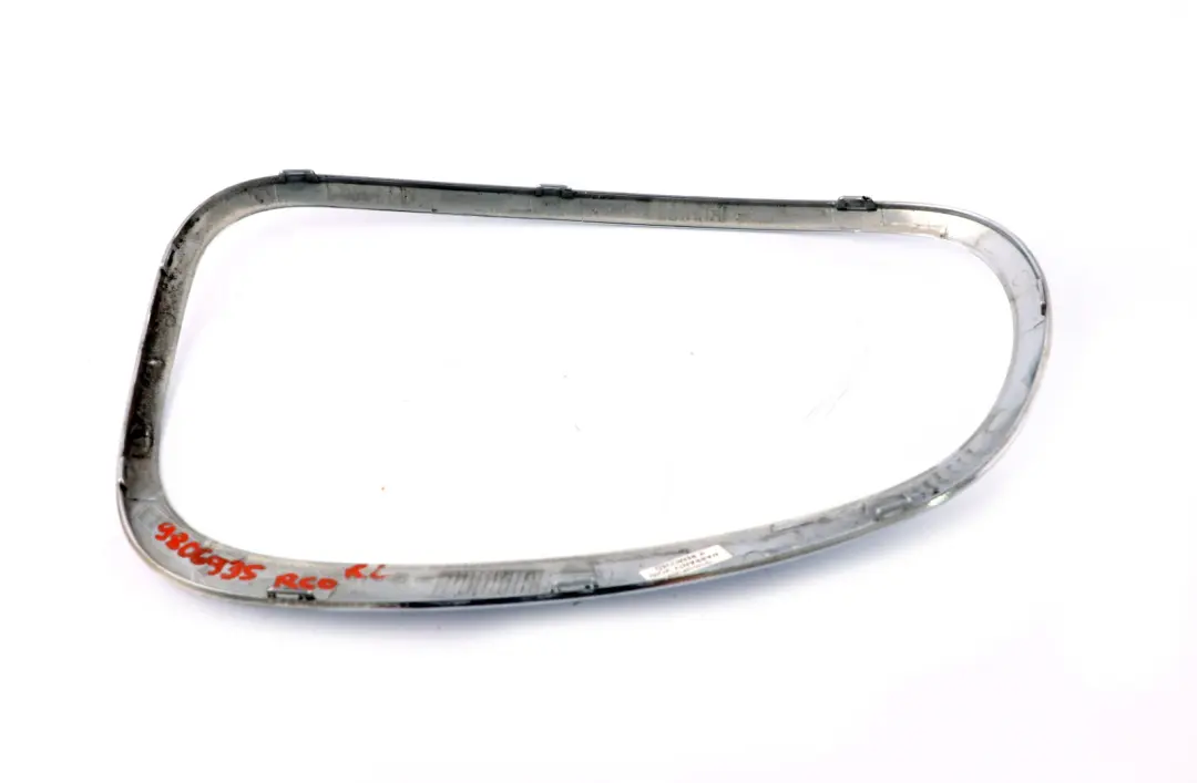 Cadre Feu Arriere Gauche Chrome pour Mini Countryman R60 à propos du numéro de pièce 9806935 Mini Countryman R60 Cadre Feu Arriere Gauche Chrome - SKU 9806935 - Numéro de pièce 9806935