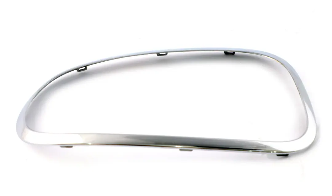 Mini Countryman 1 R60 Anneau lumineux feu arrière droit chromé - SKU 9806936-1 - Numéro de pièce 9806936